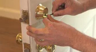 Gallery Locksmith Store San Francisco, CA 415-997-4108 Gallery Locksmith Store San Francisco, CA 415-997-4108 - 13-Lock-Replace